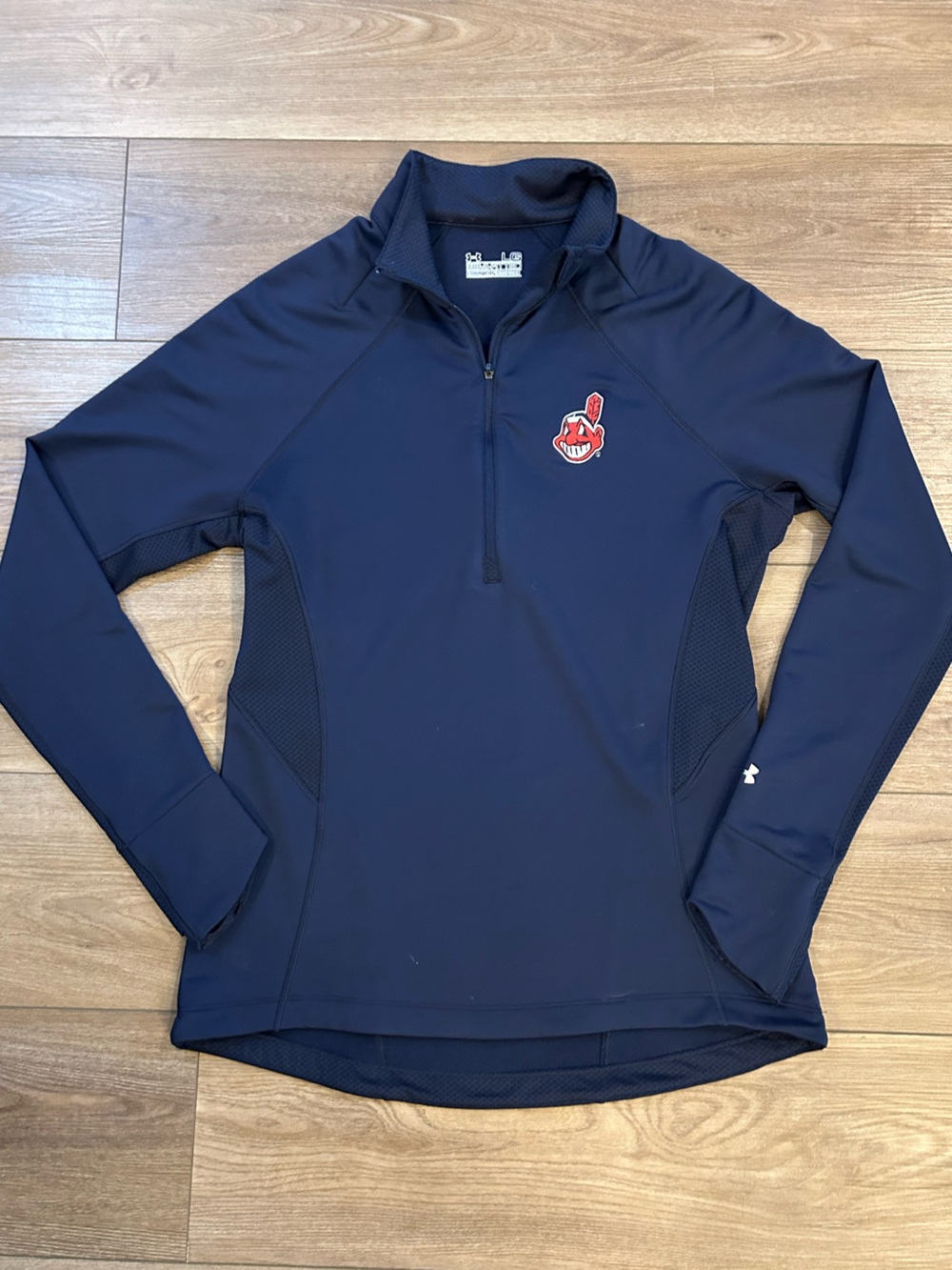 Under Armour Women’s Cleveland Indians ColdGear 1/4 Zip Pullover Navy Athletic L